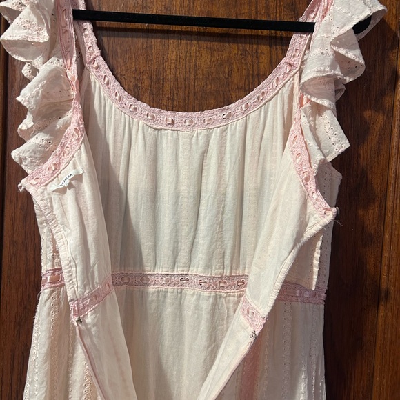 Tularosa peach and pink midi dress - Picture 5 of 9